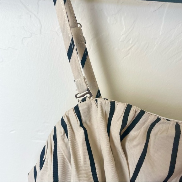 Bebe Twill Stripe Balloon Sleeve 2 Piece Bolero Set - Picture 10 of 14